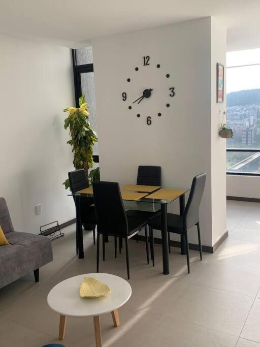 Confort Suite La Carolina 키토 외부 사진