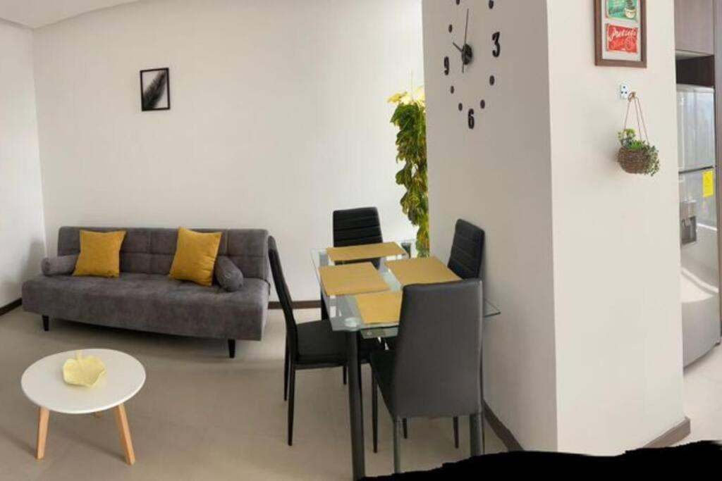 Confort Suite La Carolina 키토 외부 사진