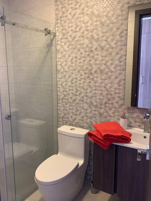 Confort Suite La Carolina 키토 외부 사진